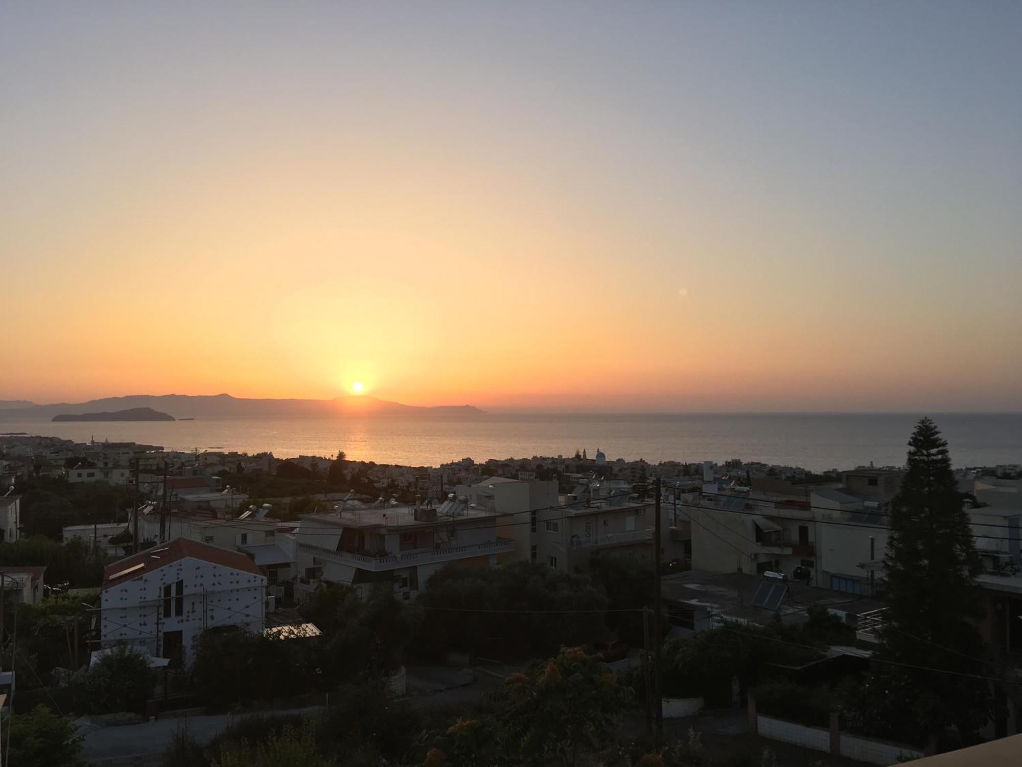 Stephanie'S Place - Charming Apartment With Sea View Chania  Bagian luar foto